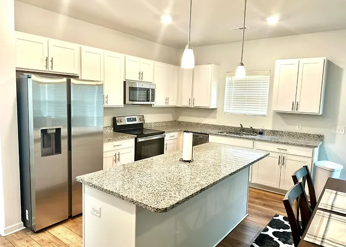 Guest house Beautiful Spacious Family-friendly