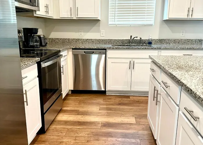 Beautiful Spacious Family-friendly * Winston-Salem