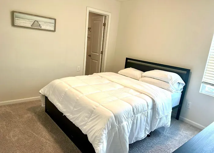 Beautiful Spacious Family-friendly Winston-Salem